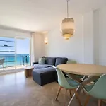 Uhc Arinsal Family Complex